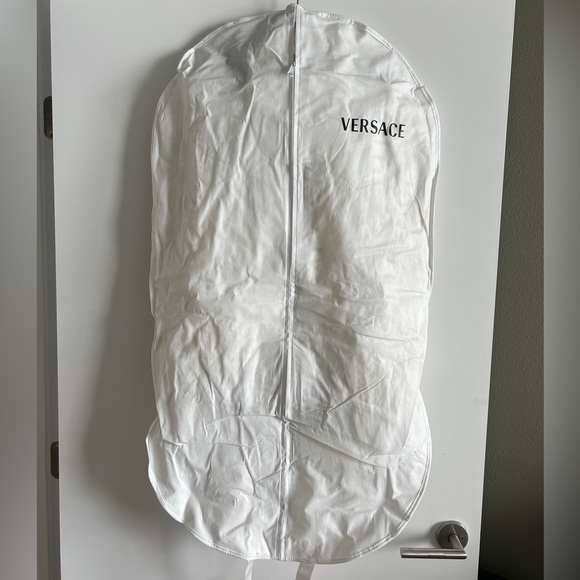 KITH X VERSACE - Picture 2 of 11